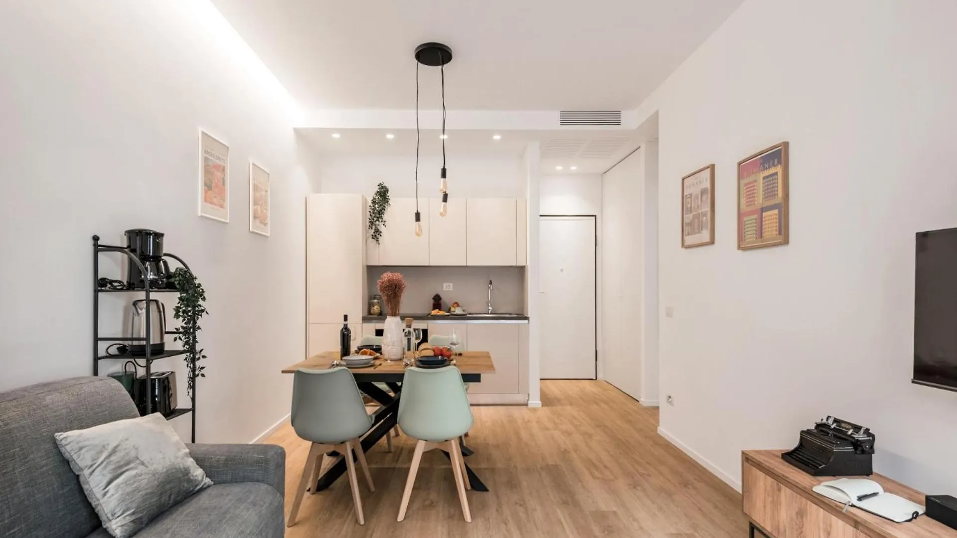 The Best Rent - Spacious Apartment Near Castel Sant'Angelo Rome 0*,  Italy