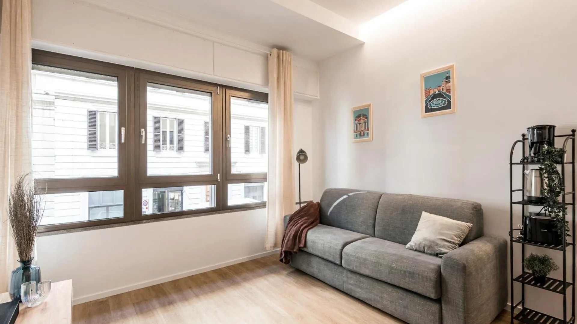 The Best Rent - Spacious Apartment Near Castel Sant'Angelo Rome Italy