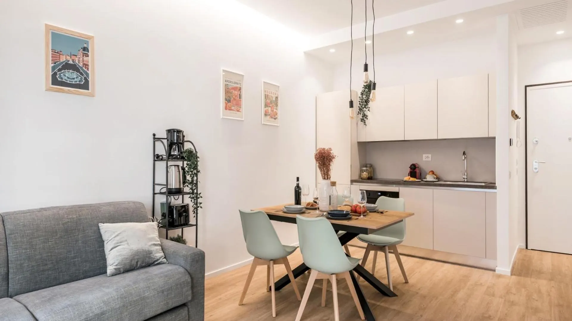 The Best Rent - Spacious Apartment Near Castel Sant'Angelo Rome 0*,
