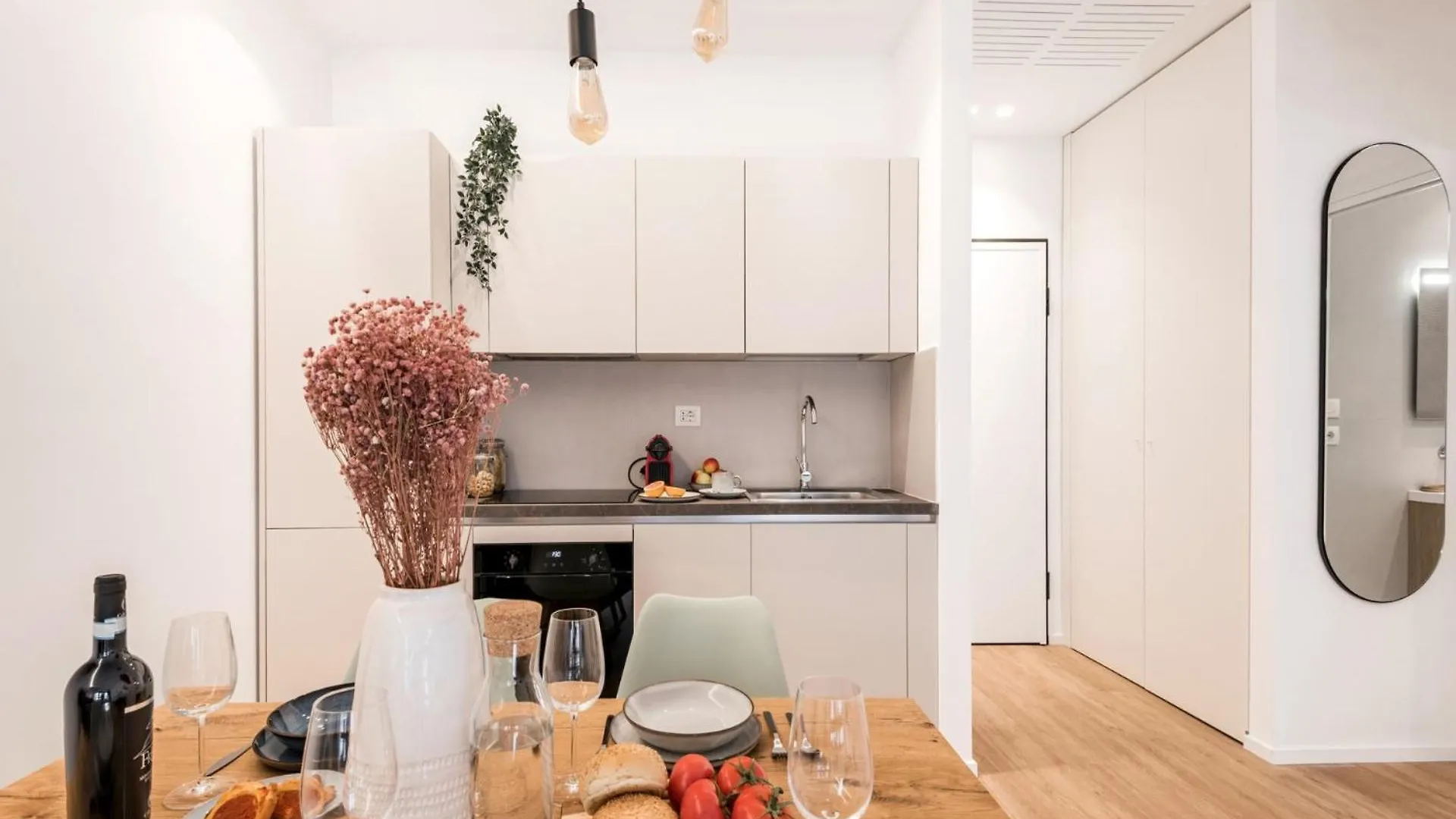 The Best Rent - Spacious Apartment Near Castel Sant'Angelo Rome
