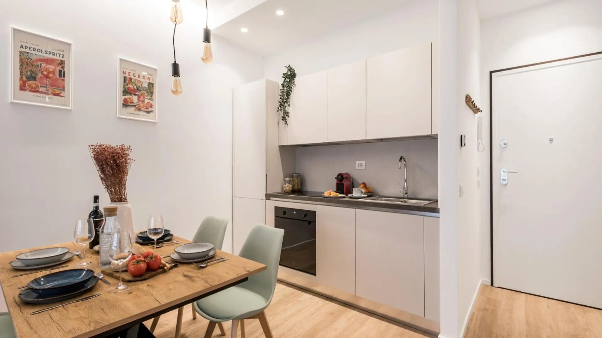 The Best Rent - Spacious Apartment Near Castel Sant'Angelo Rome